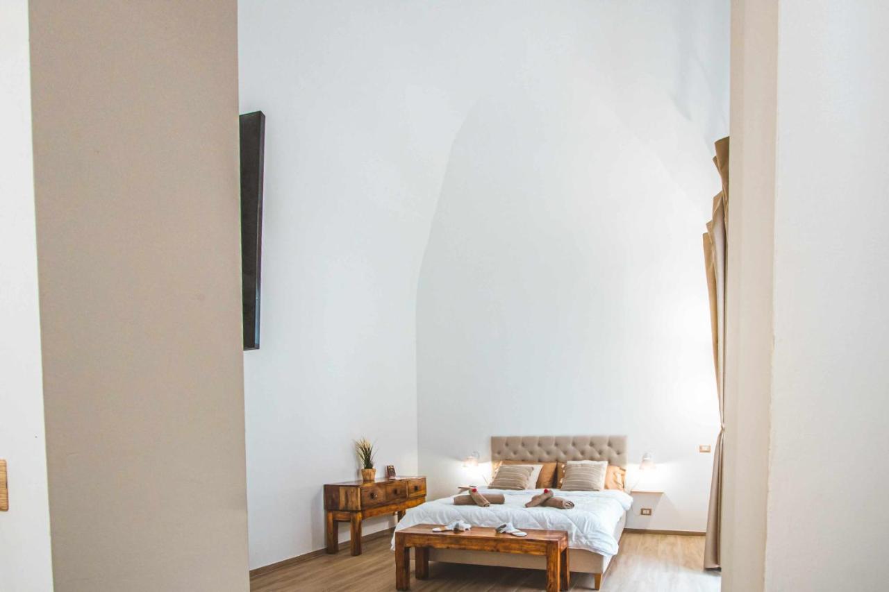 Cas358 Luxury Suite บารี ภายนอก รูปภาพ