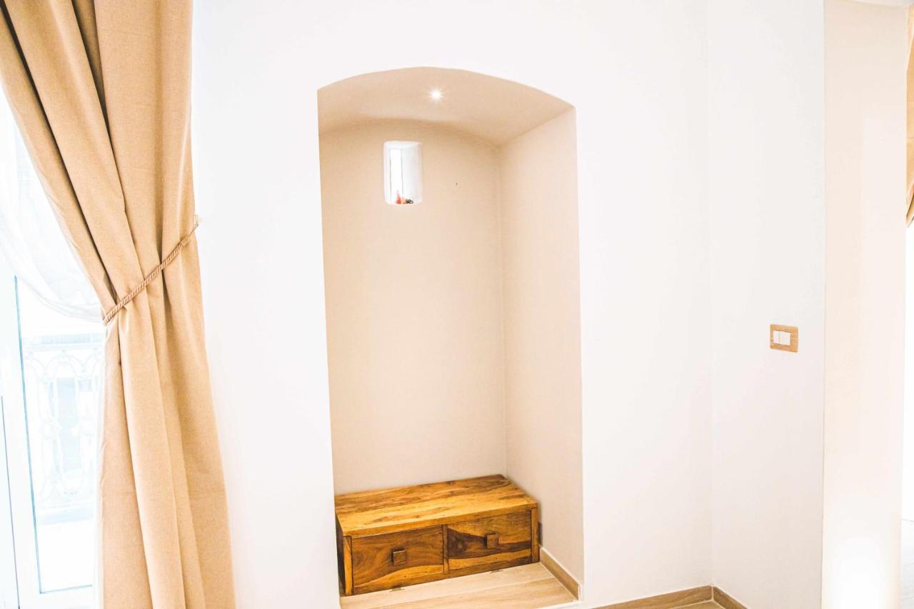Cas358 Luxury Suite บารี ภายนอก รูปภาพ