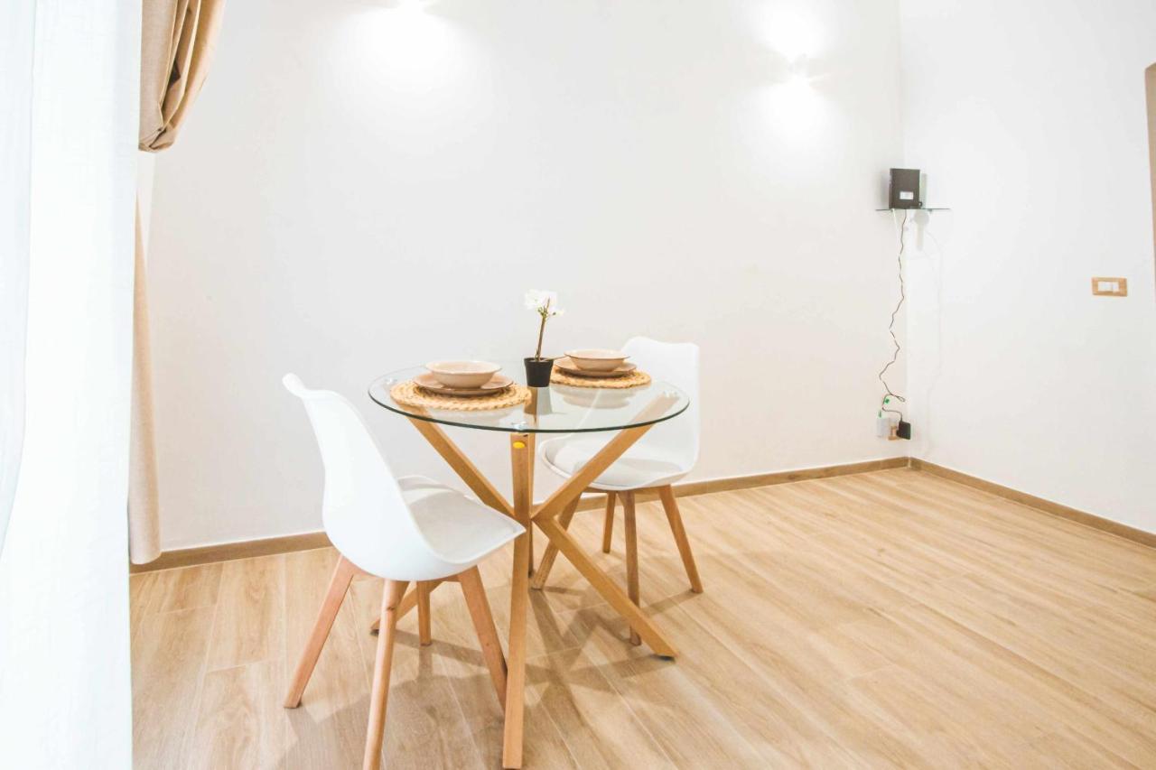 Cas358 Luxury Suite บารี ภายนอก รูปภาพ
